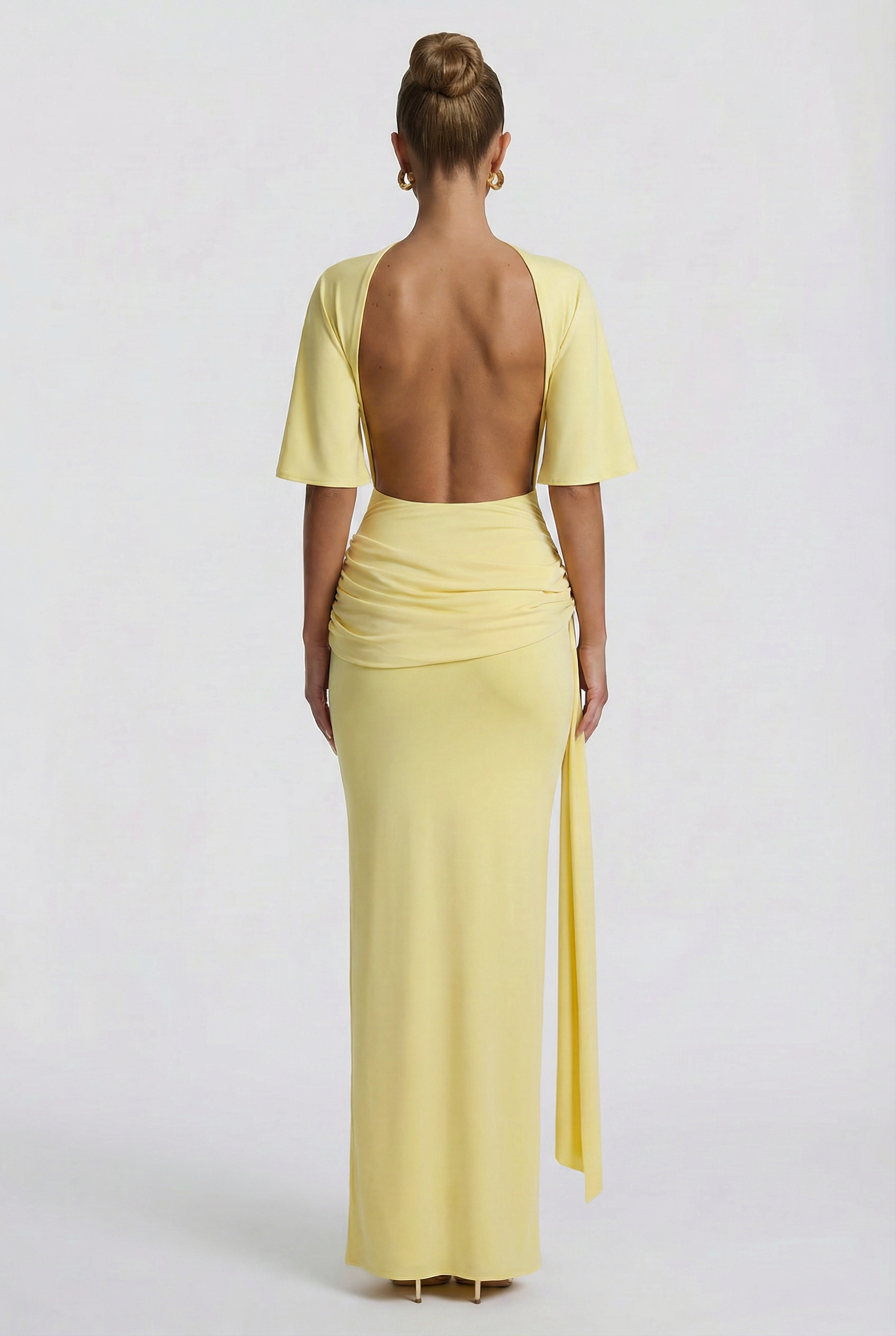 Robe Valia