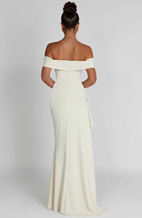 Robe tessa