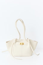 Borsa Ava