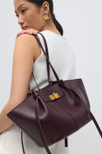 Borsa Ava