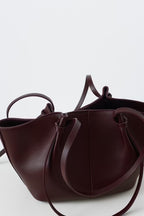 Borsa Ava
