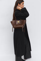 Borsa Ava
