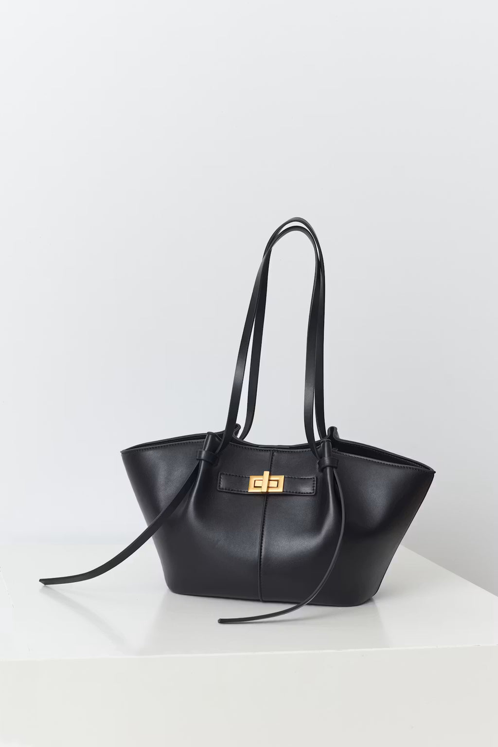 Borsa Ava