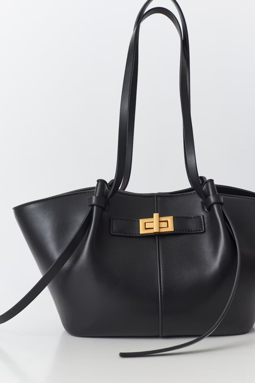 Borsa Ava