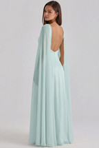 Robe Azyla