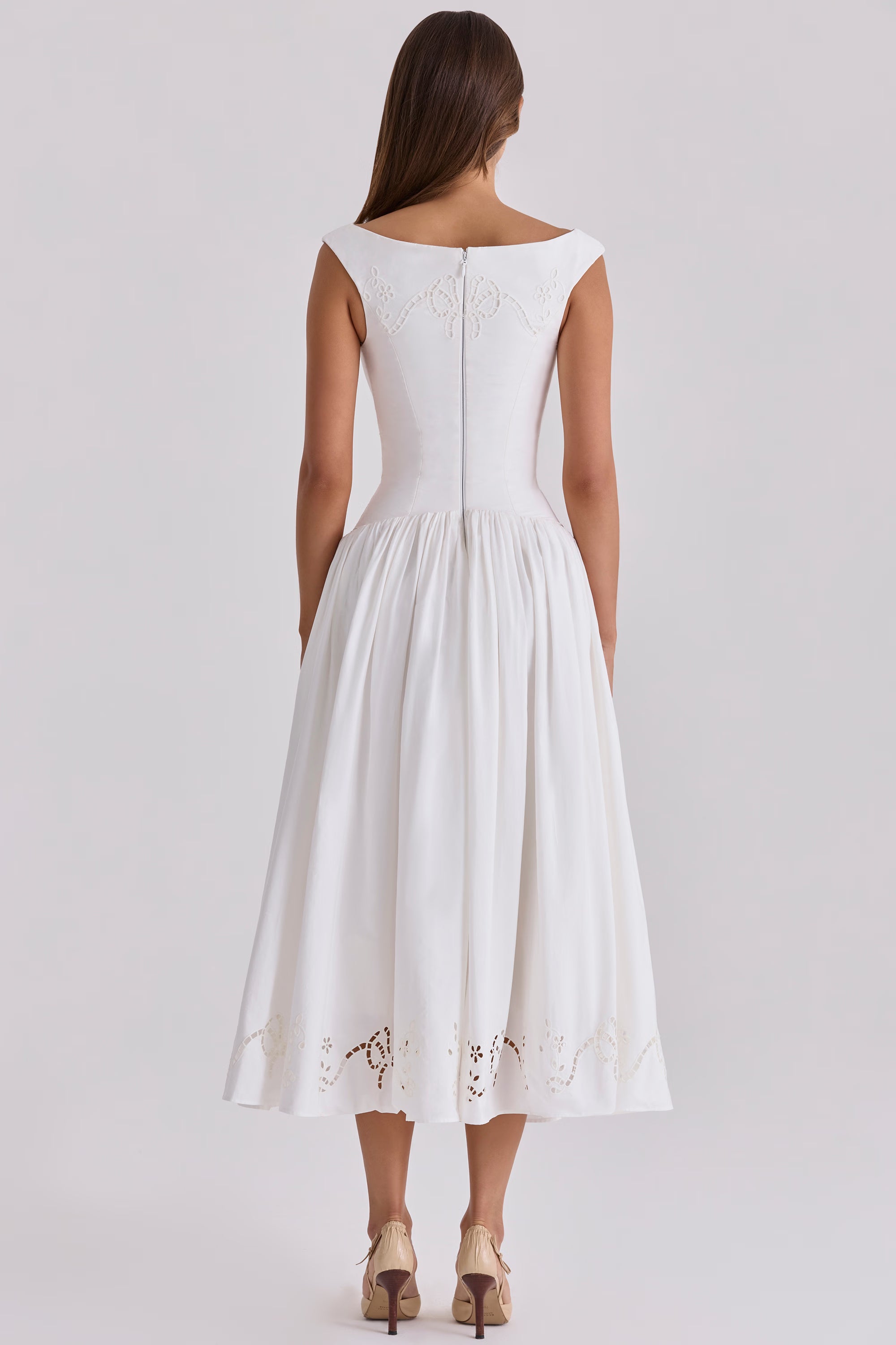 Robe Lily